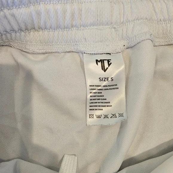 MCE Creations white pride shorts with liner - Picture 3 of 5